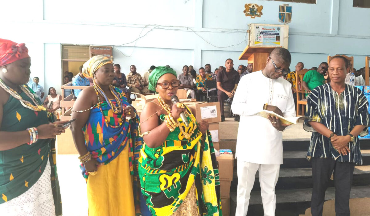 Heritage Hands Foundation Donates Books to Buem Schools